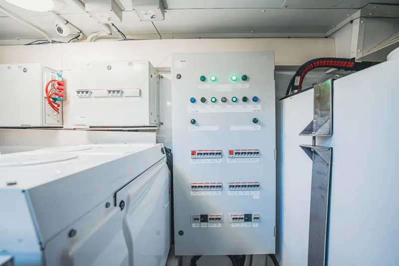 Transcendence Yacht Photos Pics Electrical control panel in 2020 Azimut 78 Flybridge yacht engine room.