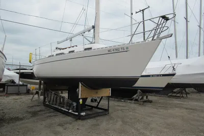 Freedom 28