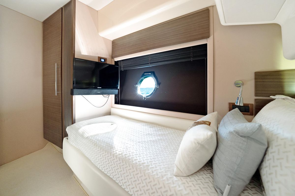 2017 Azimut 60 