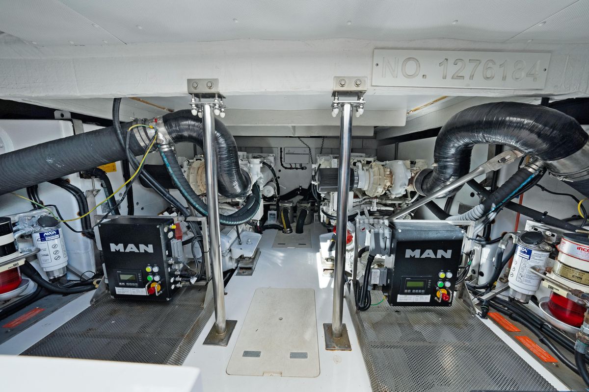 2017 Azimut 60 