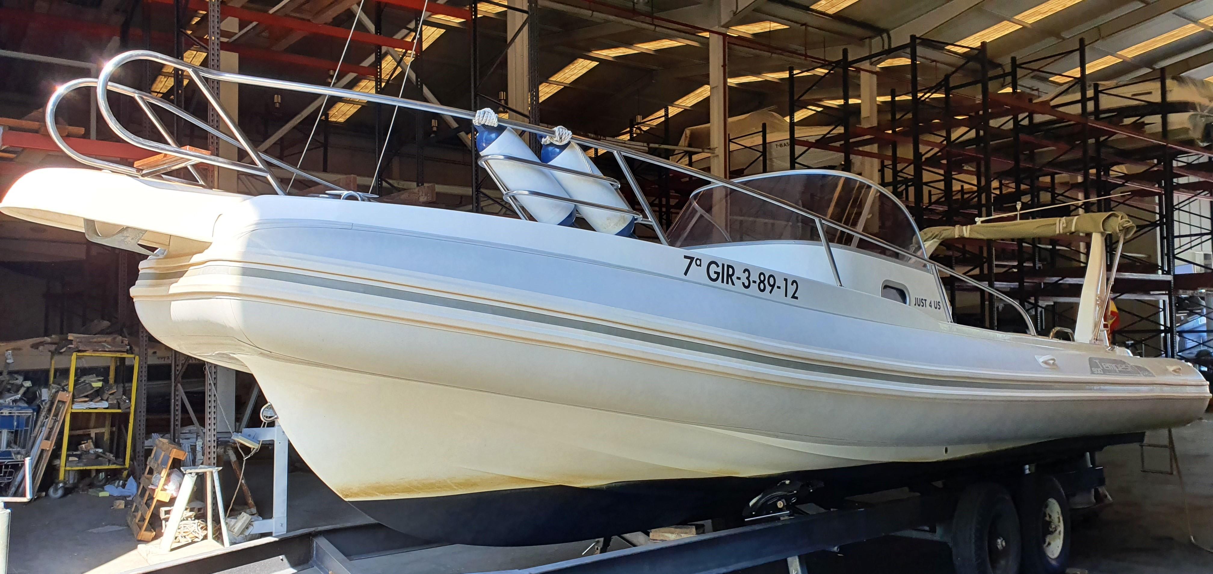 2012 Capelli Tempest 900