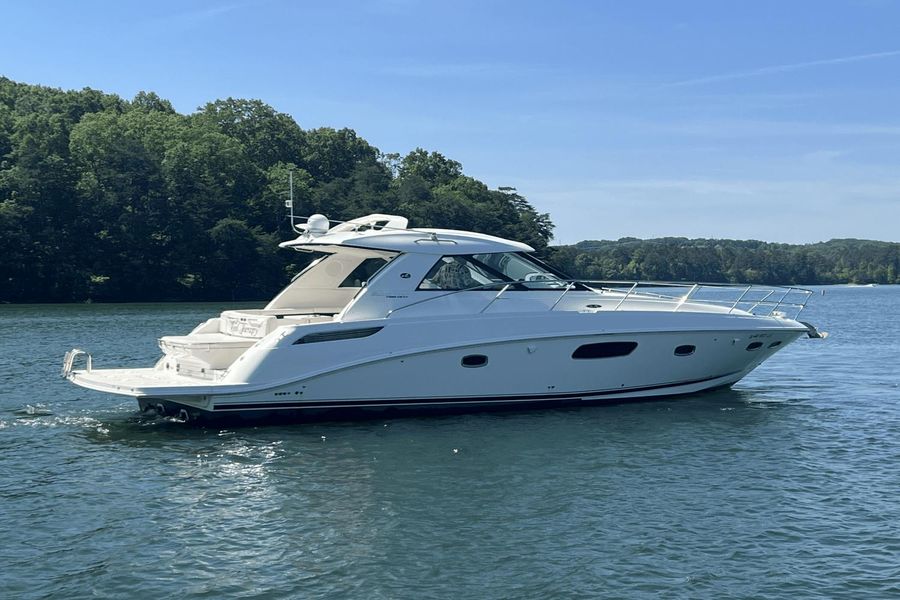 2010 Sea Ray 450 Sundancer