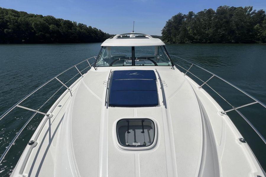 2010 Sea Ray 450 Sundancer