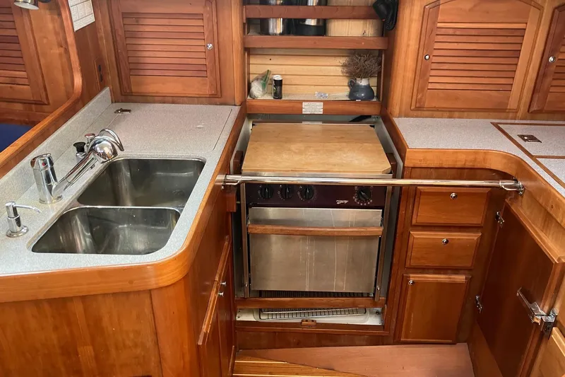 Stargazer Yacht Photos Pics 