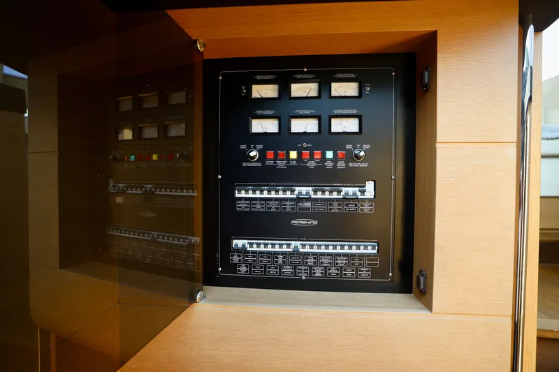  Yacht Photos Pics 72 PERSHING 2009