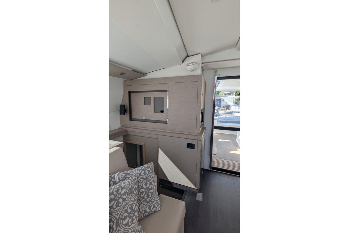 2020 Fountaine Pajot 47 