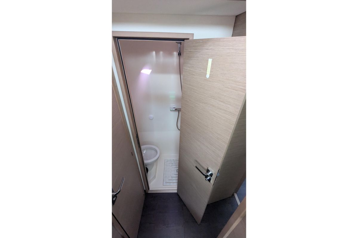 2020 Fountaine Pajot 47 
