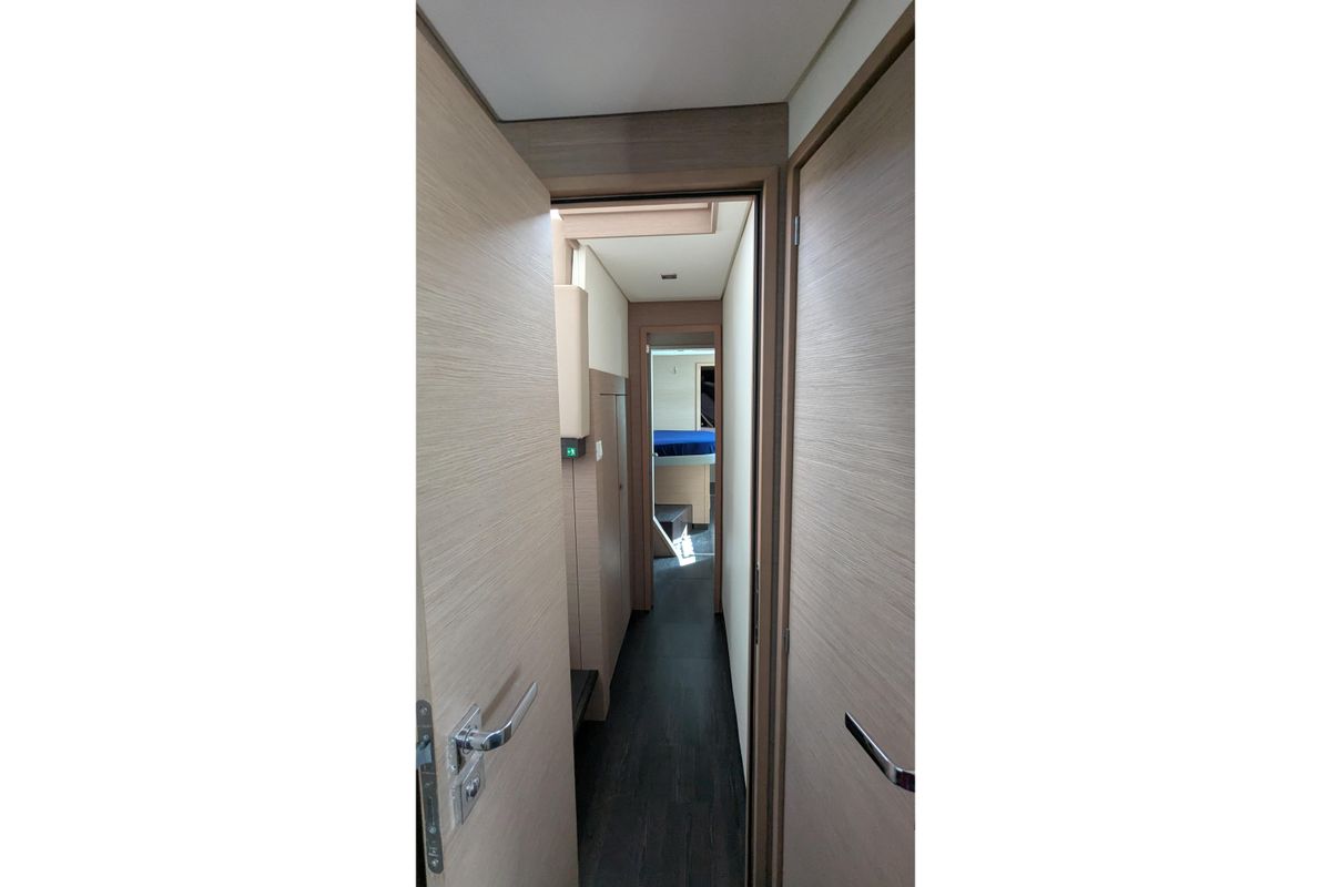 2020 Fountaine Pajot 47 