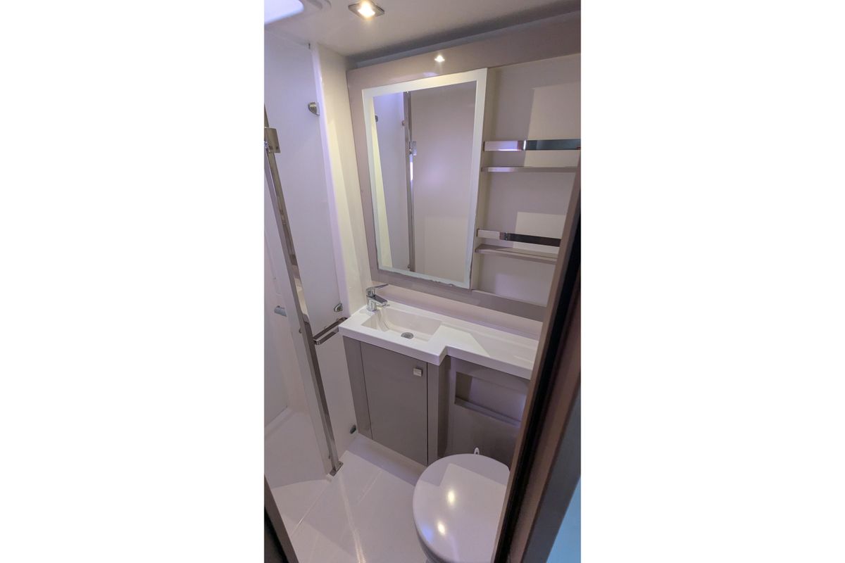 2020 Fountaine Pajot 47 