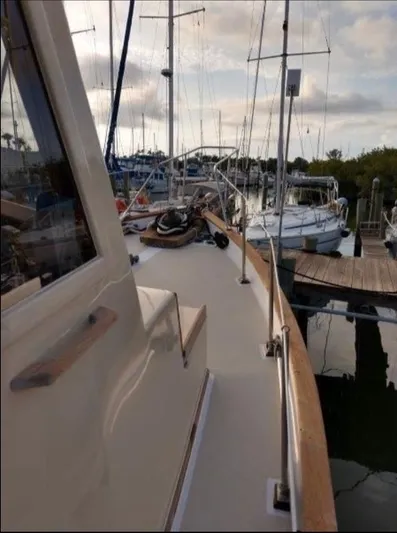 Claire Yacht Photos Pics 