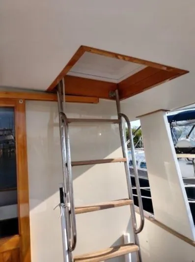 Claire Yacht Photos Pics 