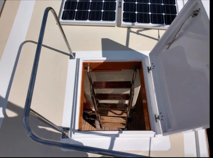 Claire Yacht Photos Pics 