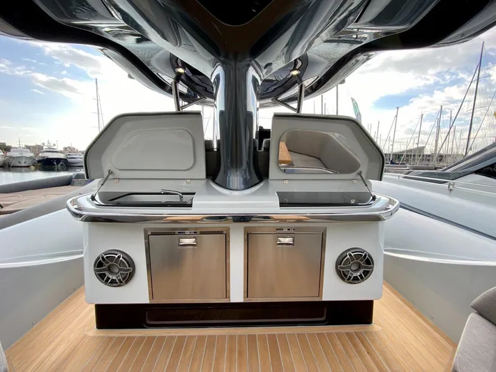 Seayou Yacht Photos Pics Luxury yacht SACS Strider 15, 2022 model, featuring sleek outdoor kitchen and modern design.