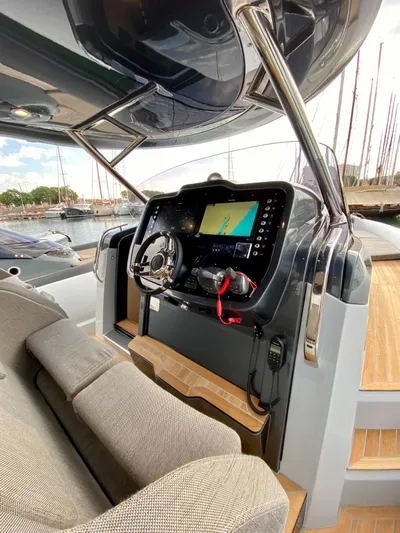 Seayou Yacht Photos Pics 2022 SACS Strider 15 yacht cockpit with modern navigation system and plush seating.