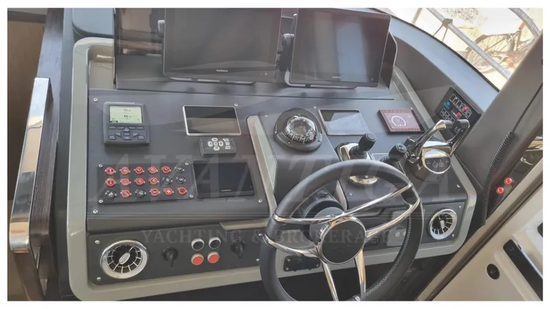  Yacht Photos Pics Sirena 48