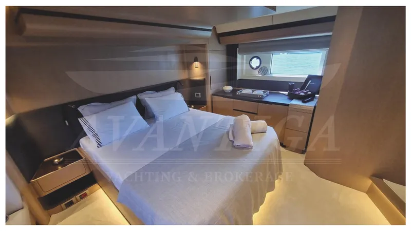  Yacht Photos Pics Sirena 48