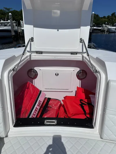 No Name Yacht Photos Pics 