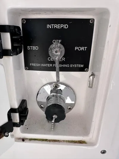 No Name Yacht Photos Pics 