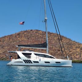 Xquisite Yachts X5 Sail