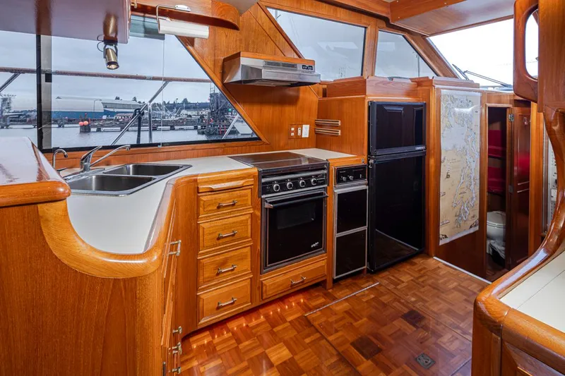 Sista Yacht Photos Pics 