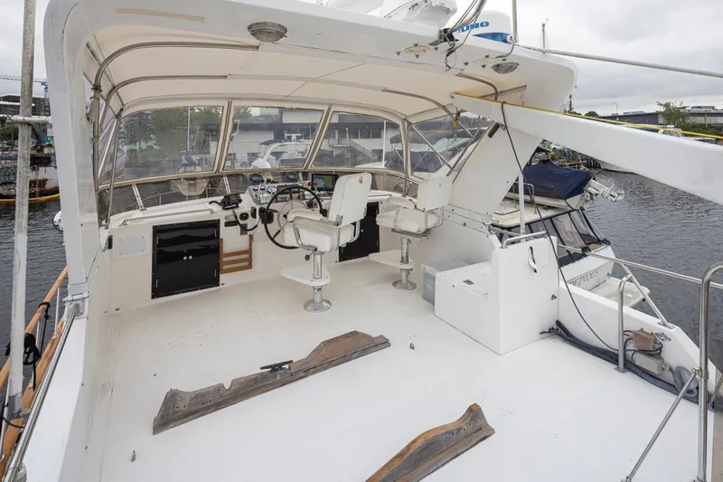 Sista Yacht Photos Pics 