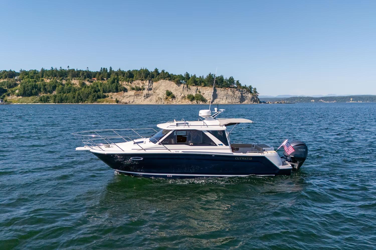 Cutwater C-248 Coupe