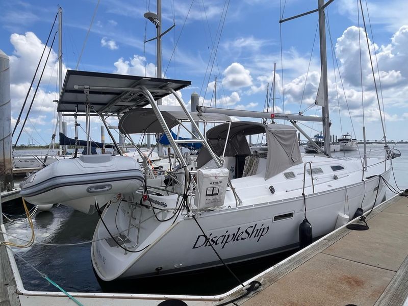 2003 Beneteau 393