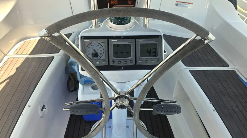 Windchaser Yacht Photos Pics 