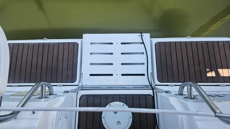 Windchaser Yacht Photos Pics 