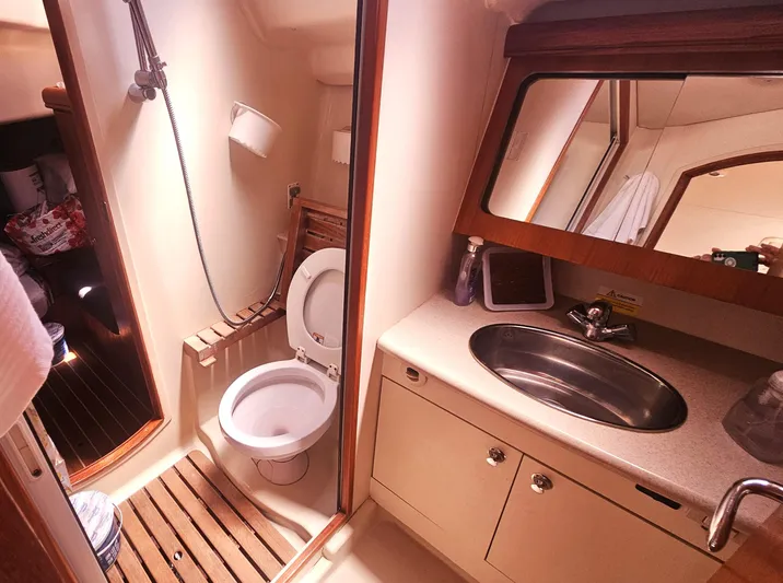 Windchaser Yacht Photos Pics 