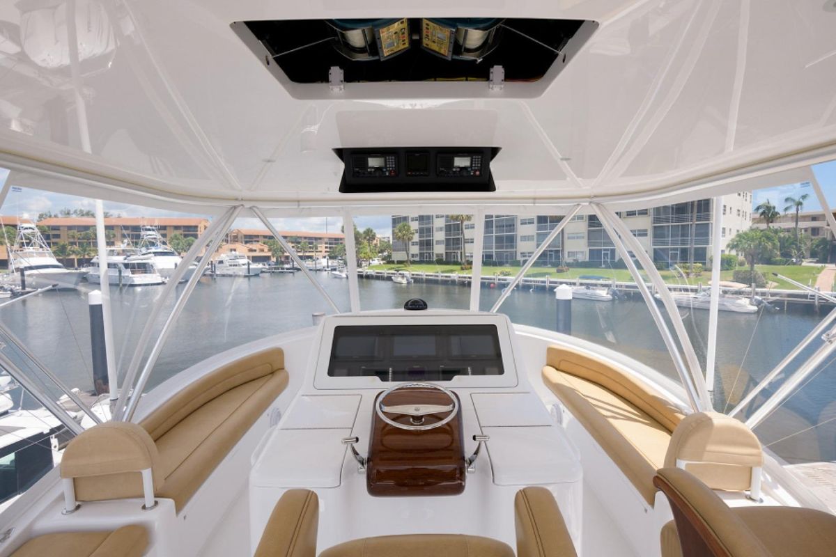 2017 Viking 48 