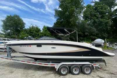 Sea Ray 270 Sundeck