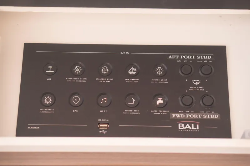 Viewfinder Yacht Photos Pics 