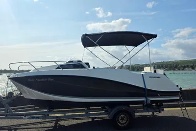 2023 Quicksilver Activ 555 Cabin