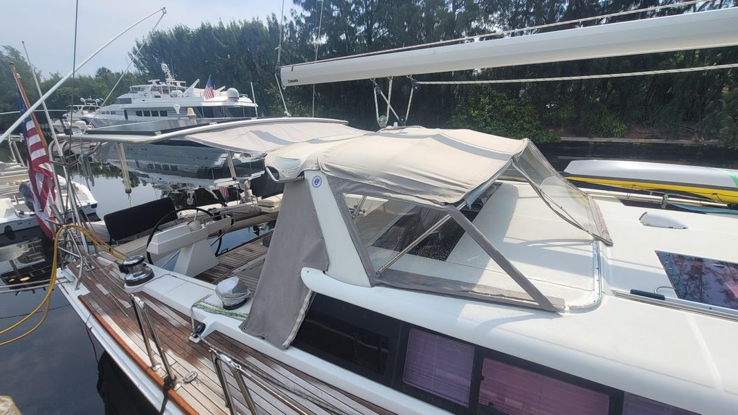 2011 Beneteau Sense 50