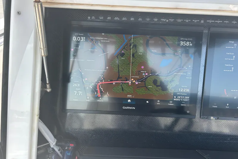  Yacht Photos Pics Garmin navigation display on 2016 SeaHunter 39 Tournament boat, showing GPS and map details.