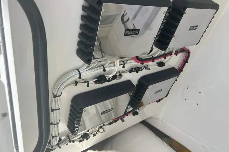  Yacht Photos Pics Electrical system of 2016 SeaHunter 39 Tournament boat with Fusion amplifiers and wiring.