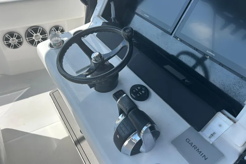  Yacht Photos Pics Helm of 2016 SeaHunter 39 Tournament with Garmin displays and controls.