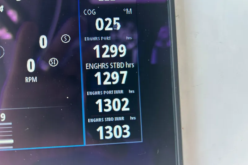  Yacht Photos Pics Display screen showing engine hours and RPM on 2016 SeaHunter 39 Tournament.