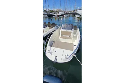 2023 Quicksilver Activ 555 Open