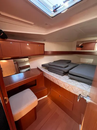 Rosebud Yacht Photos Pics 