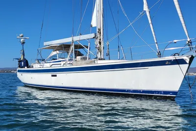 Hallberg-Rassy 55