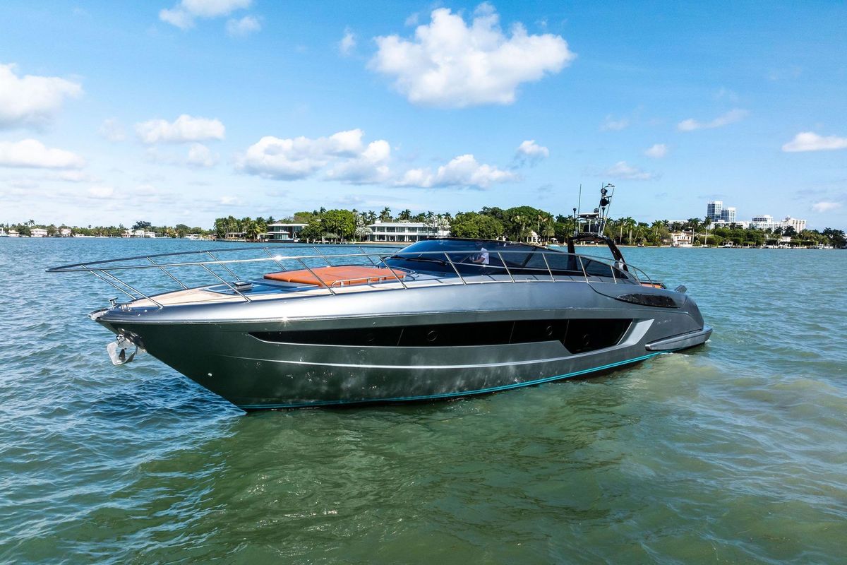 2021 Riva 56 