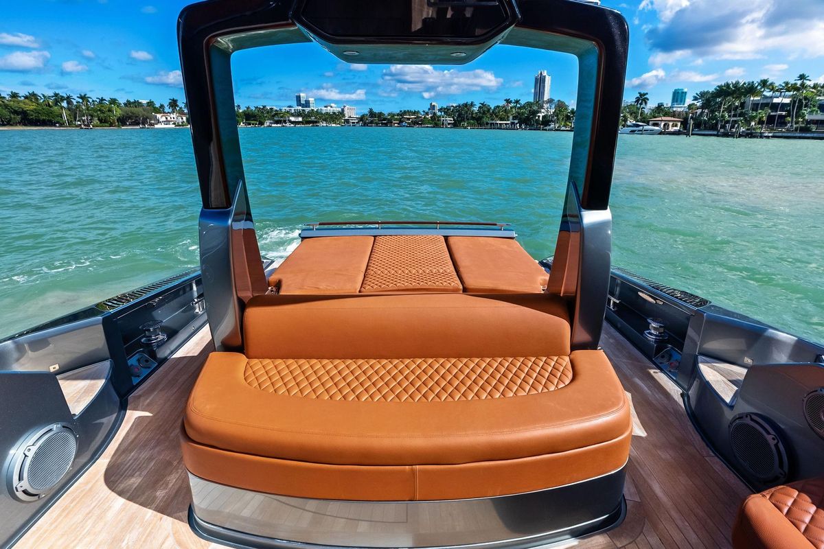 2021 Riva 56 