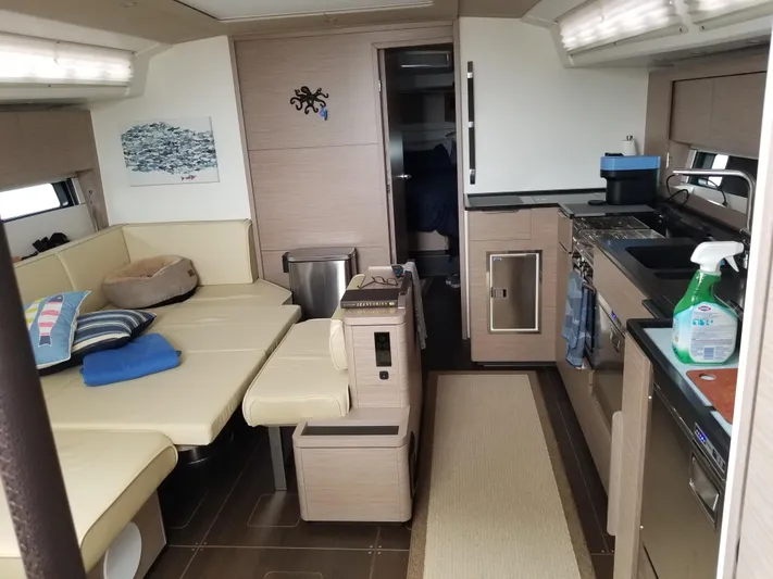 Son-shine & Grace Yacht Photos Pics 