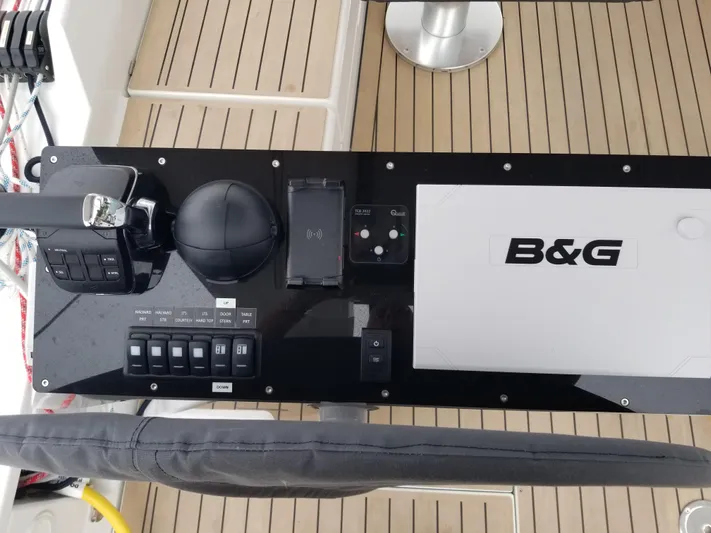 Son-shine & Grace Yacht Photos Pics 