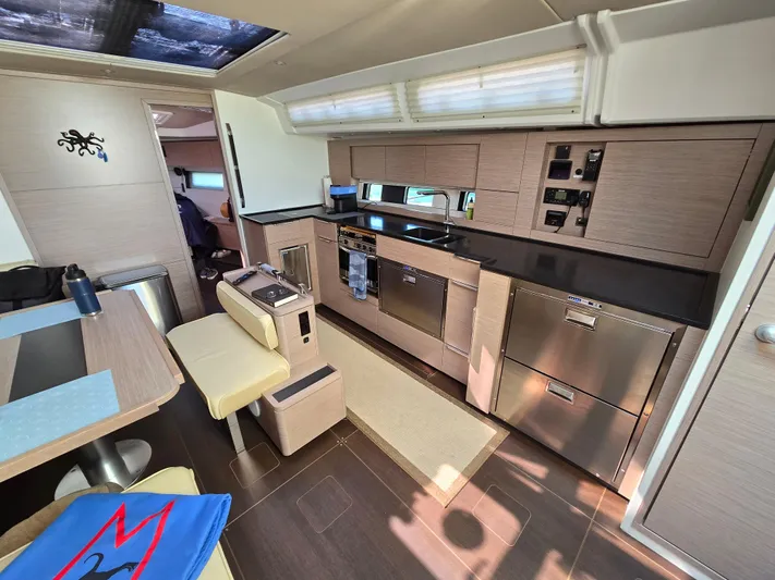 Son-shine & Grace Yacht Photos Pics 