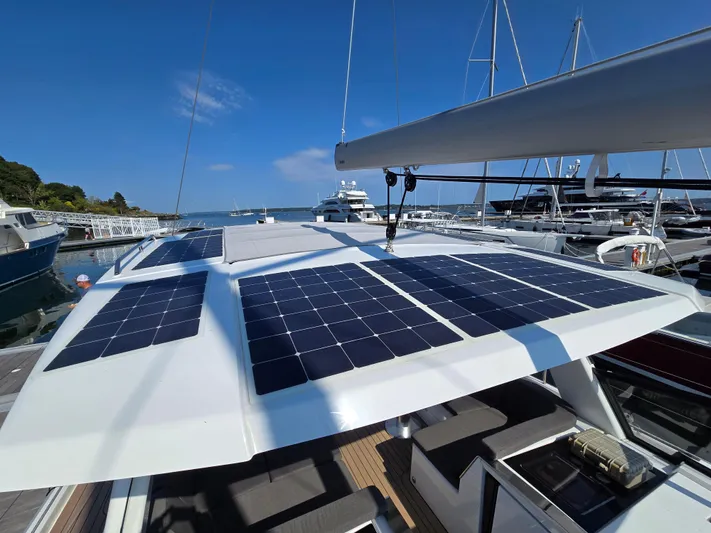 Son-shine & Grace Yacht Photos Pics 