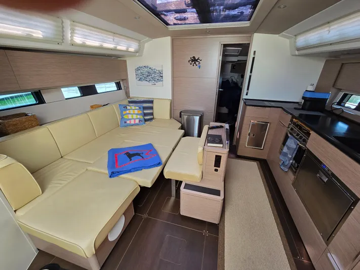 Son-shine & Grace Yacht Photos Pics 