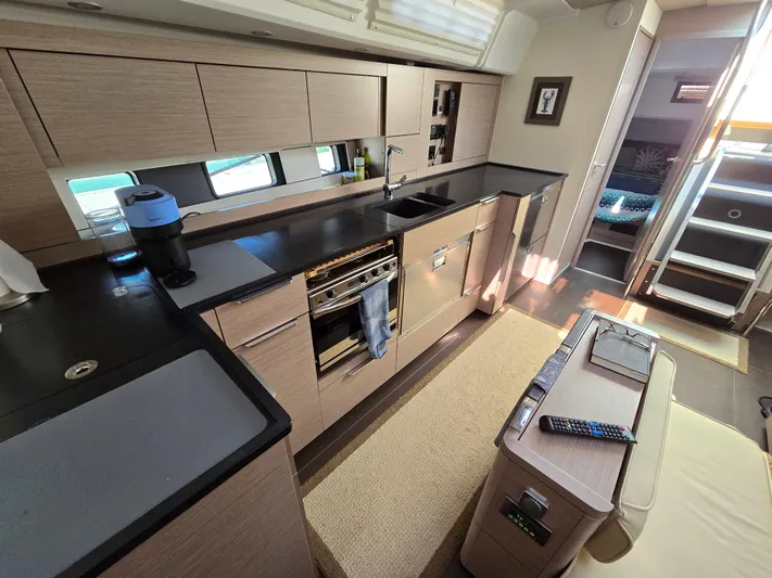 Son-shine & Grace Yacht Photos Pics 